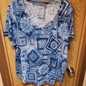 Sonoma Blue and White Relaxed Graphic Tee